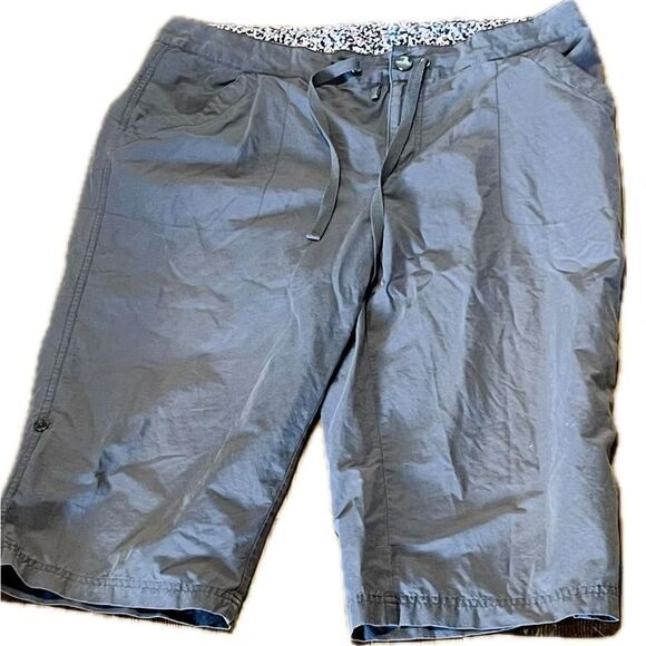 Columbia lightweight capris with pockets women’s size 16 W - Picture 1 of 5